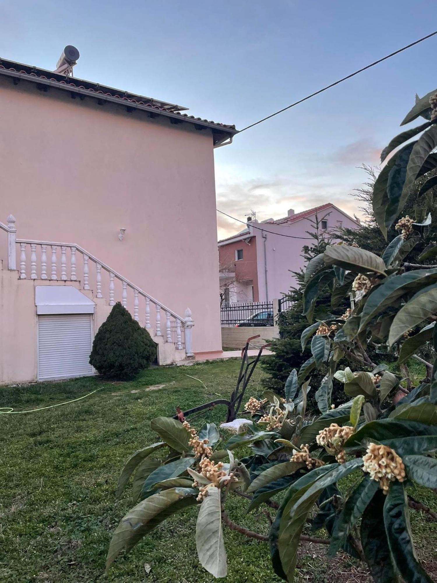 Апартаменты Athina'S House Ксанти Экстерьер фото